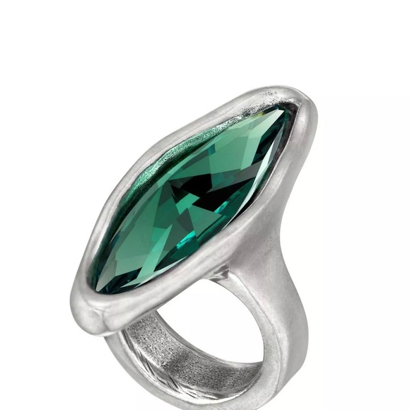 UNO de 50 Jewelry - UNOde50 Aurora Mismo (Swarovski) NWT *FINAL PRICE*